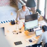 Kuluçka Merkezi ile Hızlandırıcı Arasındaki 7 Kritik Fark