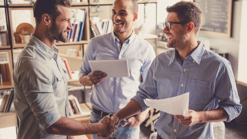 Vesting Nedir (Hakediş)? Ortağınız İşi Bırakırsa Hisselerine Ne Olur?