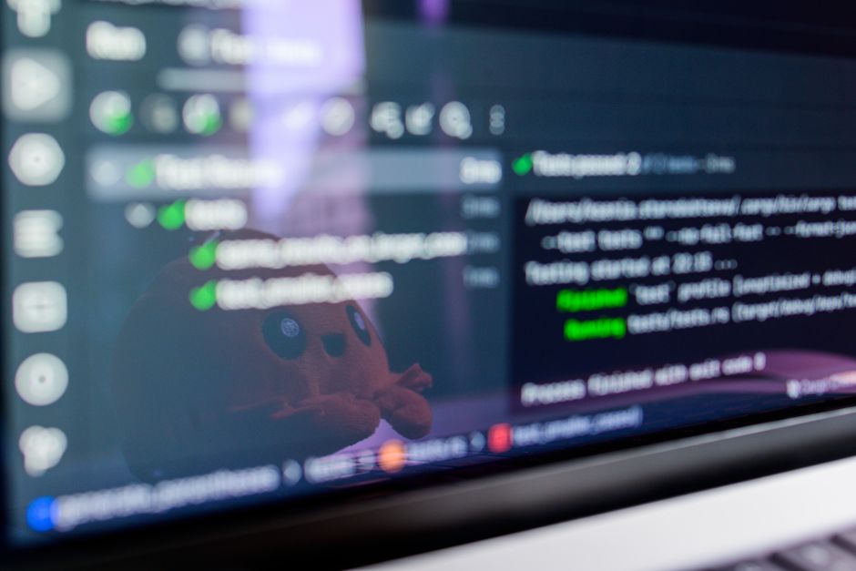 No-Code ve AI Destekli MVP Çıkarma Rehberi - No-Code ve AI Destekli MVP Çıkarma sürecinde kullanılan popüler araçların ekran görüntüsü